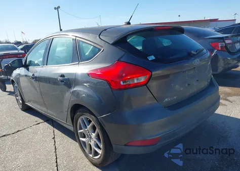 2015 Ford Focus Se z USA, uszkodzony, nr VIN 1FADP3K26FL319851